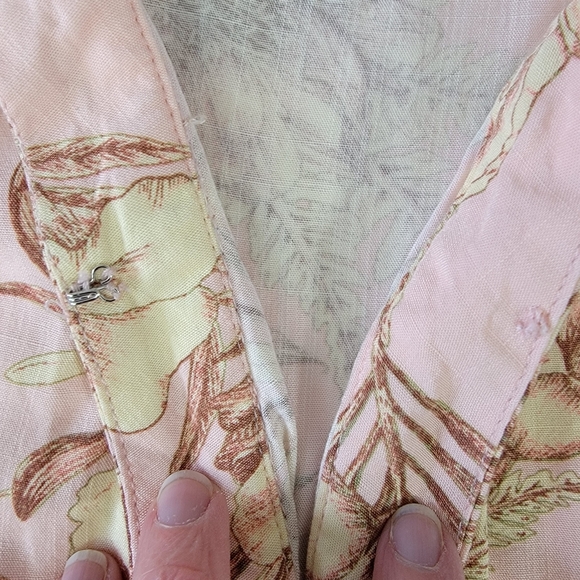 Agua Bendita By Target Women's Romantic Floral Print Bell Sleeve Romper SZ Small - Picture 10 of 15